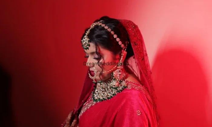 Dream Girls makeup Academy